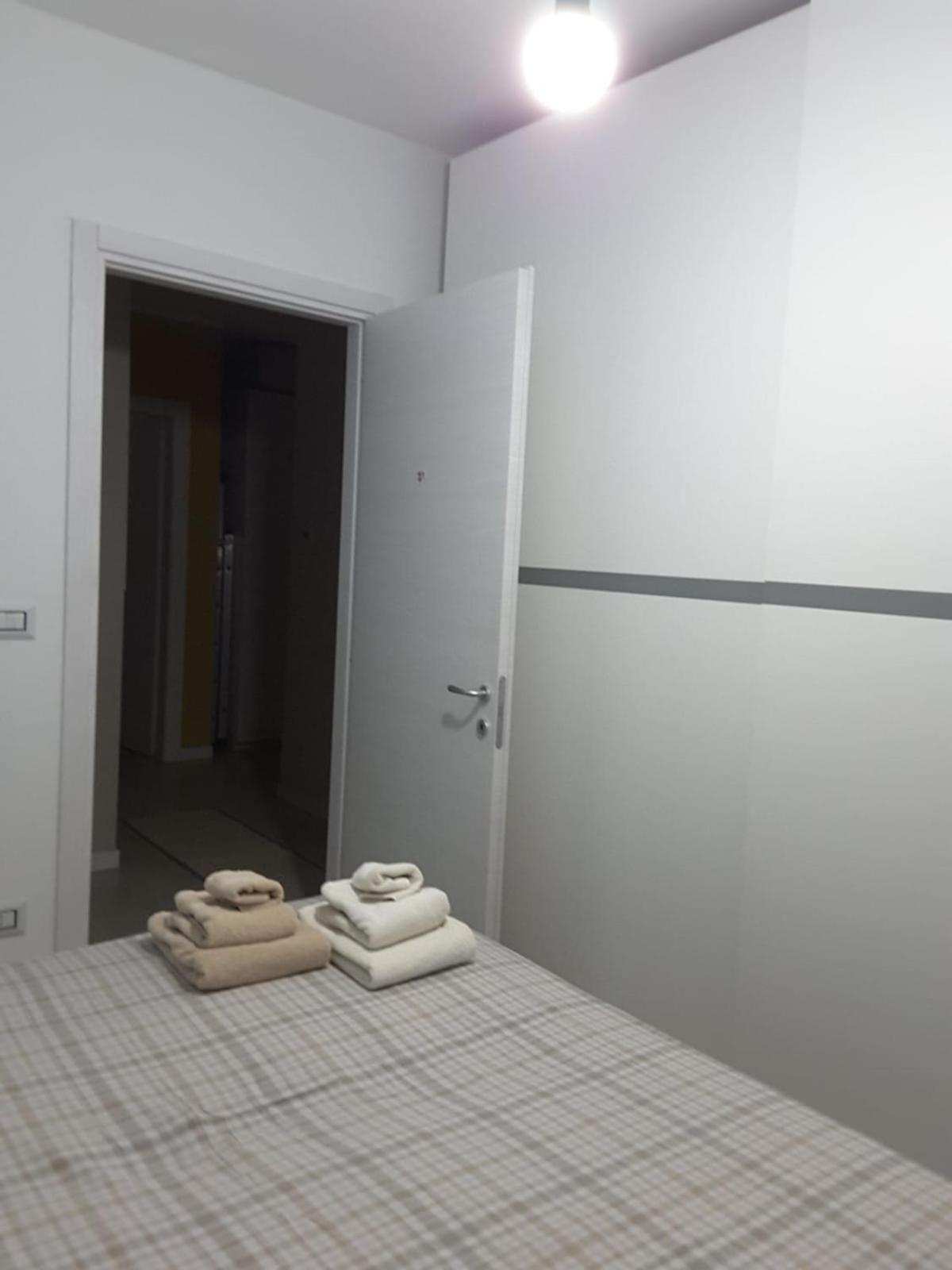 Lucrece Holiday Apartment Turin Exterior photo
