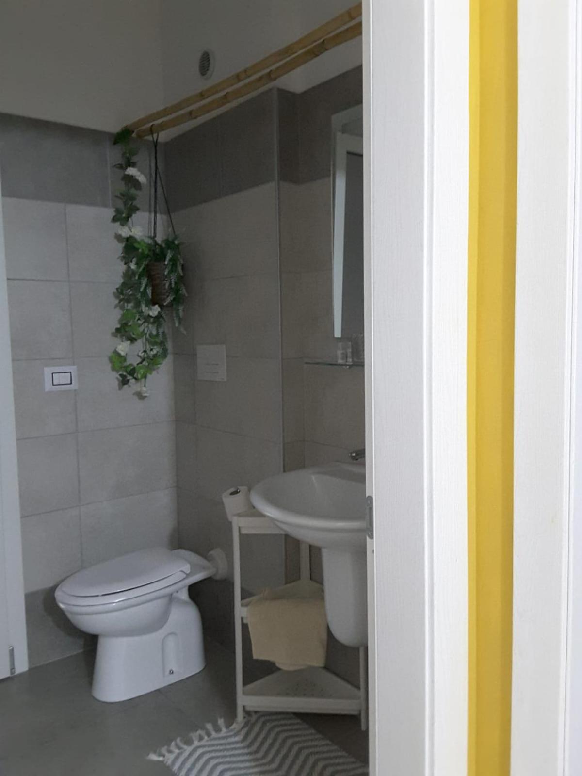 Lucrece Holiday Apartment Turin Exterior photo